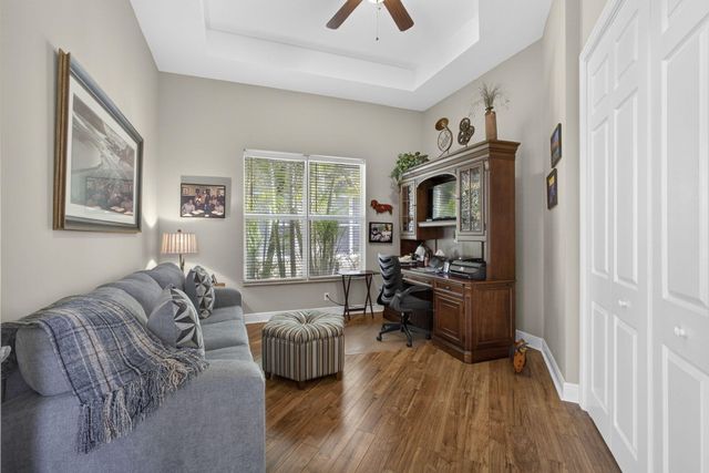 10842 Greenbriar Villa Drive, Lake Worth, FL 33449