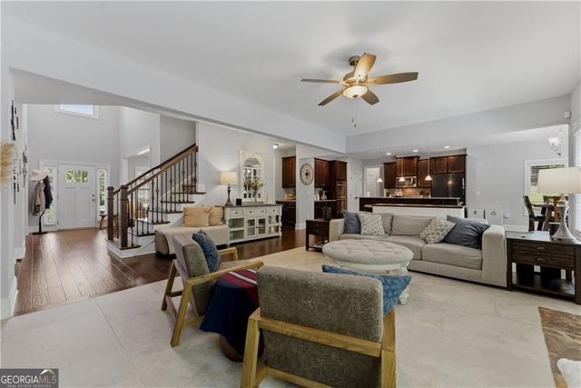 2811 Magnolia Creek Drive, Kennesaw, GA 30152