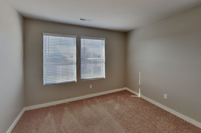 7011 Park Knoll Ln, Mount Juliet, TN 37122