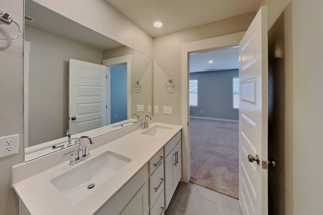 7011 Park Knoll Ln, Mount Juliet, TN 37122