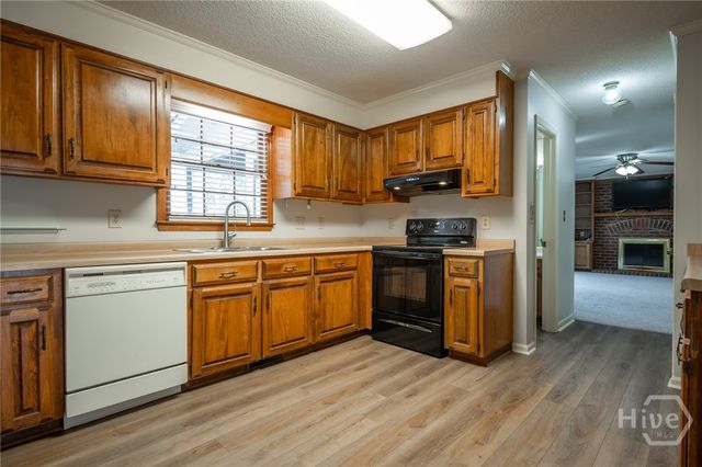 201 Chesterfield Road, Bogart, GA 30622