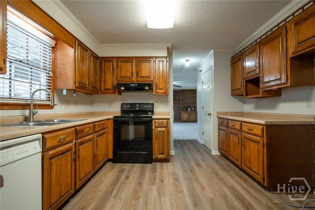 201 Chesterfield Road, Bogart, GA 30622