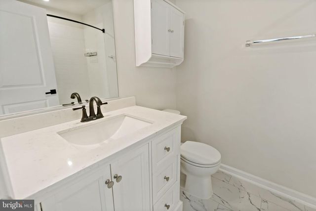 66 NATIONAL ST, Ranson, WV 25438