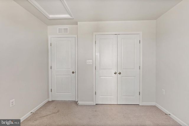 66 NATIONAL ST, Ranson, WV 25438