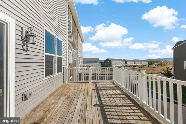 66 NATIONAL ST, Ranson, WV 25438