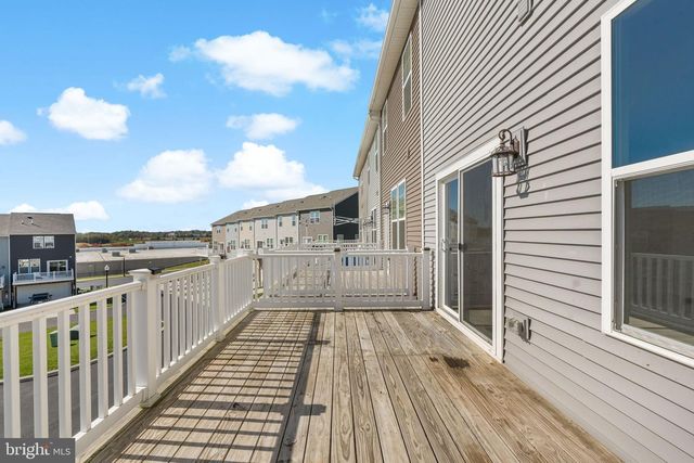 66 NATIONAL ST, Ranson, WV 25438