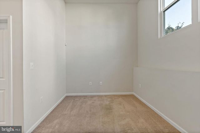 66 NATIONAL ST, Ranson, WV 25438