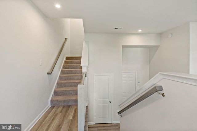 66 NATIONAL ST, Ranson, WV 25438