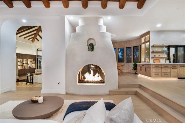 1090 Vista Ridge Lane, Westlake Village, CA 91362