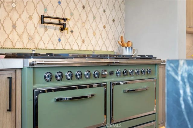 1090 Vista Ridge Lane, Westlake Village, CA 91362