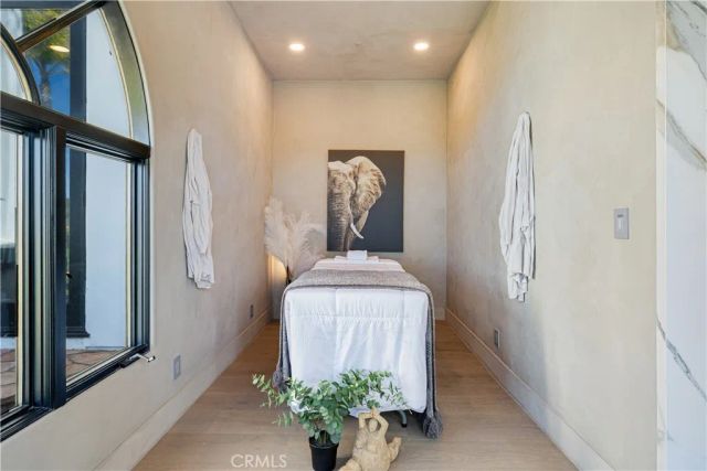 1090 Vista Ridge Lane, Westlake Village, CA 91362