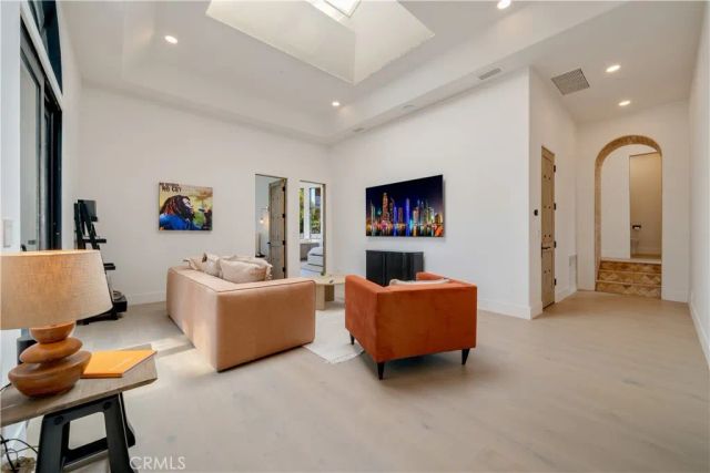 1090 Vista Ridge Lane, Westlake Village, CA 91362