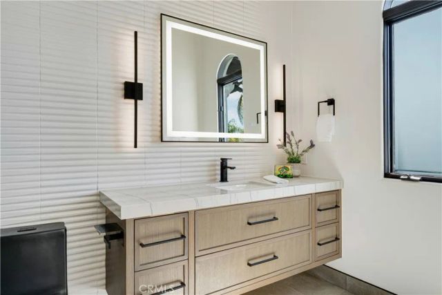 1090 Vista Ridge Lane, Westlake Village, CA 91362