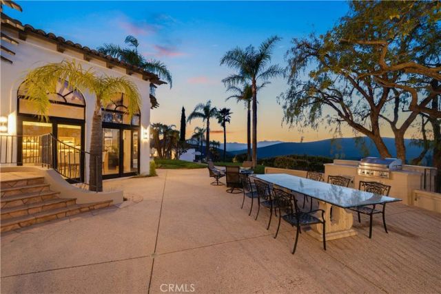 1090 Vista Ridge Lane, Westlake Village, CA 91362