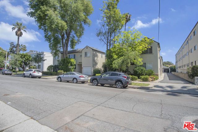 130 S Michigan Avenue, Pasadena, CA 91106