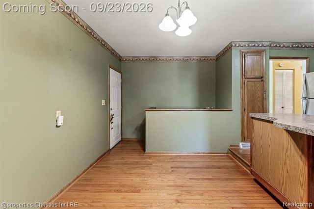 11283 Plumridge Boulevard, Sterling Heights, MI 48313