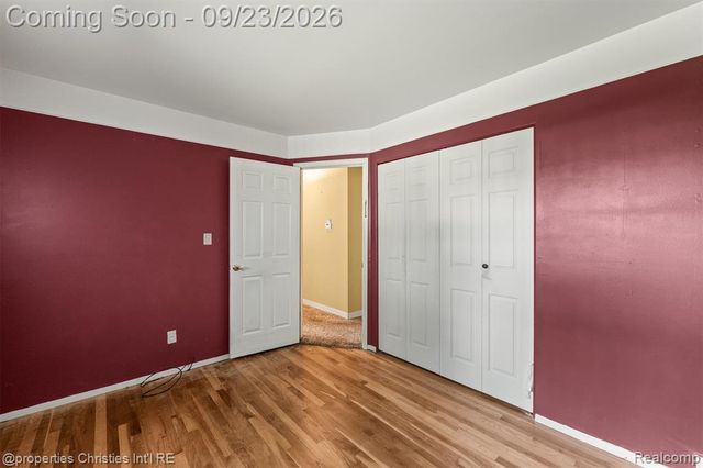 11283 Plumridge Boulevard, Sterling Heights, MI 48313