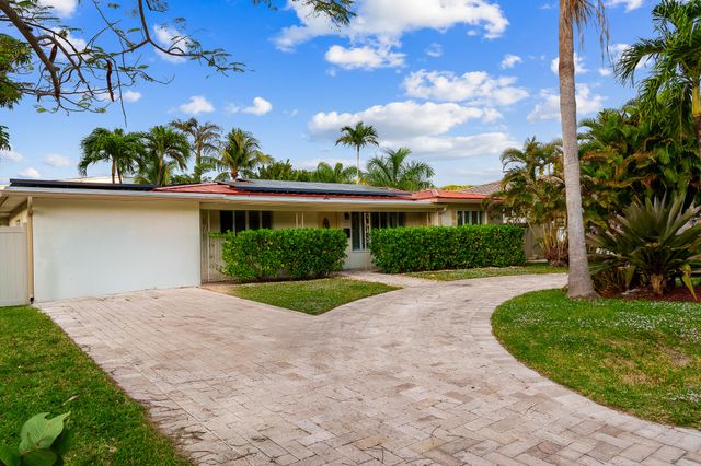 2757 NE 14th Avenue, Wilton Manors, FL 33334