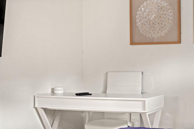 2757 NE 14th Avenue, Wilton Manors, FL 33334