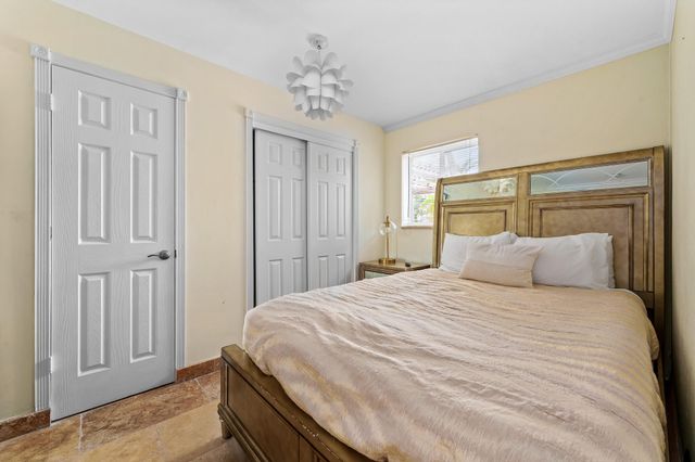 2757 NE 14th Avenue, Wilton Manors, FL 33334