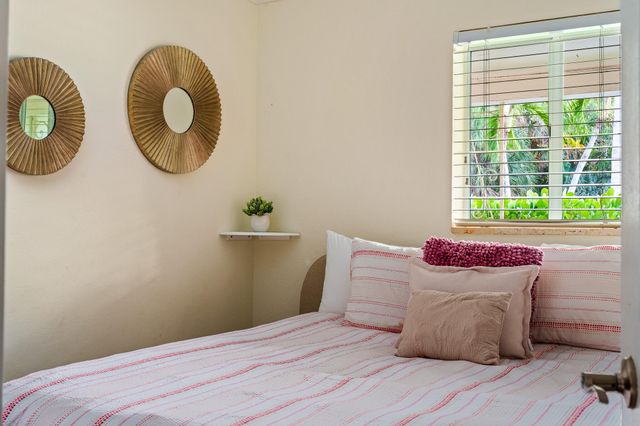 2757 NE 14th Avenue, Wilton Manors, FL 33334