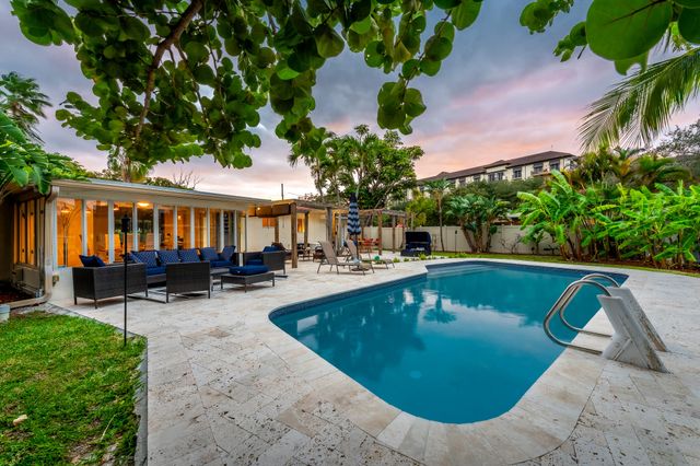 2757 NE 14th Avenue, Wilton Manors, FL 33334