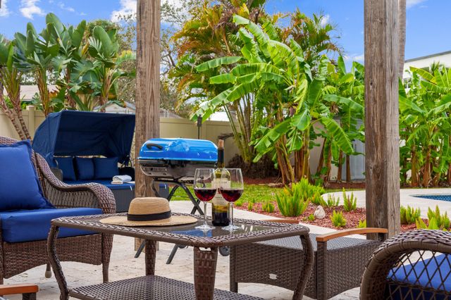 2757 NE 14th Avenue, Wilton Manors, FL 33334