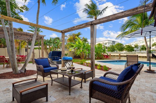 2757 NE 14th Avenue, Wilton Manors, FL 33334