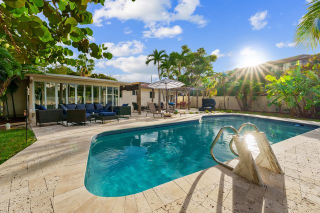 2757 NE 14th Avenue, Wilton Manors, FL 33334