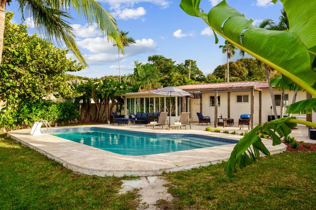 2757 NE 14th Avenue, Wilton Manors, FL 33334