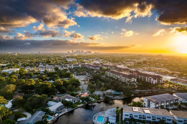 2757 NE 14th Avenue, Wilton Manors, FL 33334