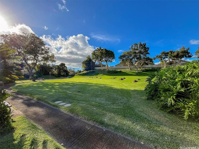 94-1053 Kamiki Street, Waipahu, HI 96797