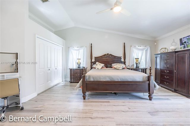 1210 NW 193rd Ave, Pembroke Pines, FL 33029