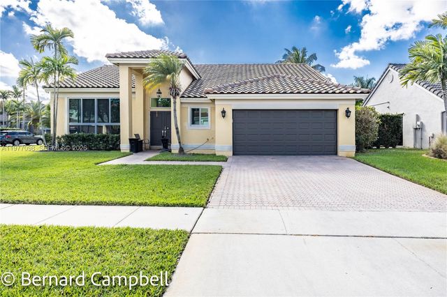 1210 NW 193rd Ave, Pembroke Pines, FL 33029