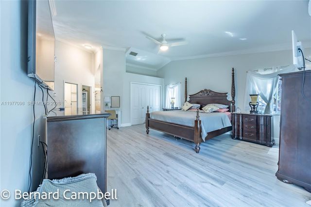 1210 NW 193rd Ave, Pembroke Pines, FL 33029