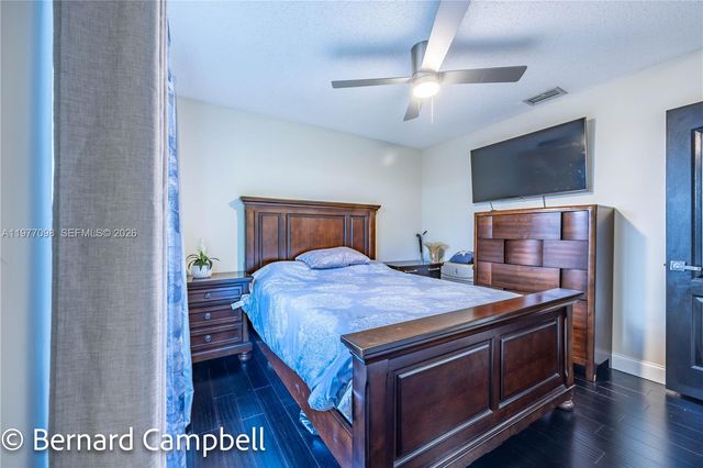 1210 NW 193rd Ave, Pembroke Pines, FL 33029