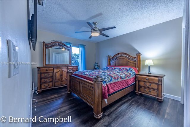 1210 NW 193rd Ave, Pembroke Pines, FL 33029