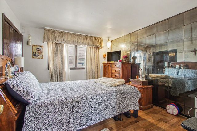 11503 S Avenue J, Chicago, IL 60617