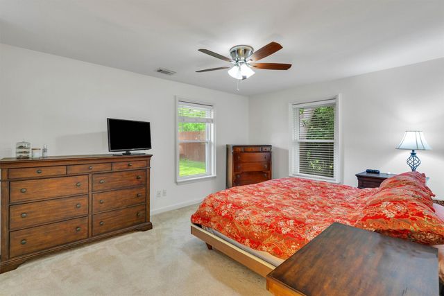 2949 Maydelle Lane, Farmers Branch, TX 75234