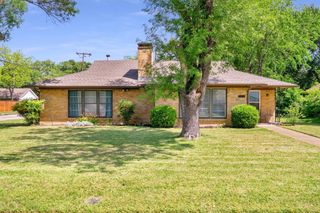 2949 Maydelle Lane, Farmers Branch, TX 75234