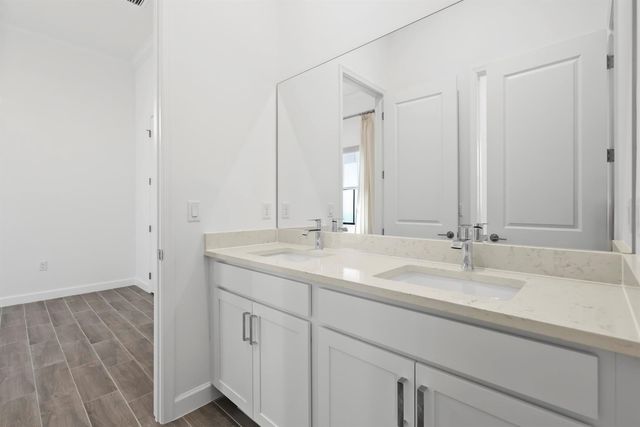 369 SE Fascino Circle, Port St. Lucie, FL 34984