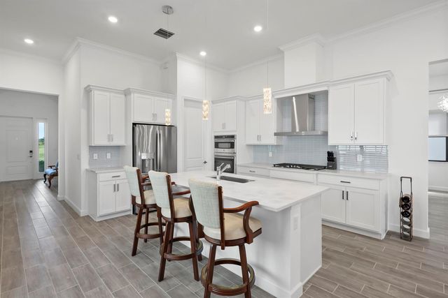 369 SE Fascino Circle, Port St. Lucie, FL 34984