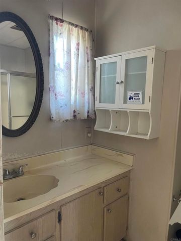 1010 E Bobier Drive E 86, Vista, CA 92084