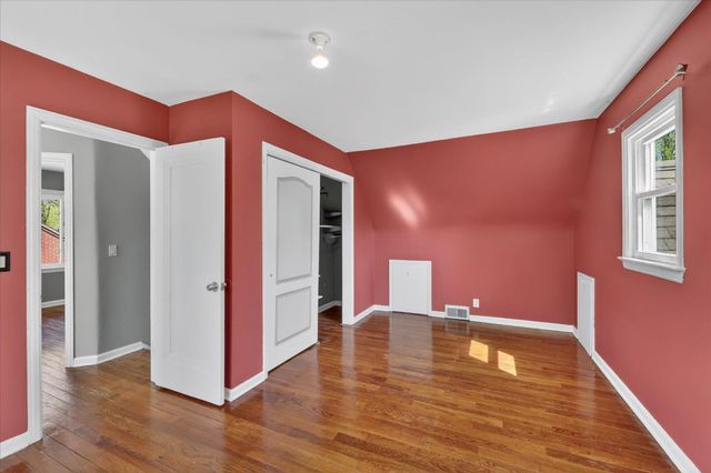 1422 Reycraft Drive, Kalamazoo, MI 49001