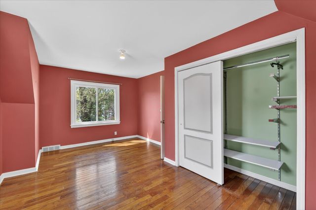 1422 Reycraft Drive, Kalamazoo, MI 49001