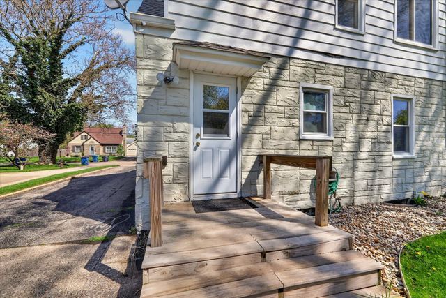 1422 Reycraft Drive, Kalamazoo, MI 49001