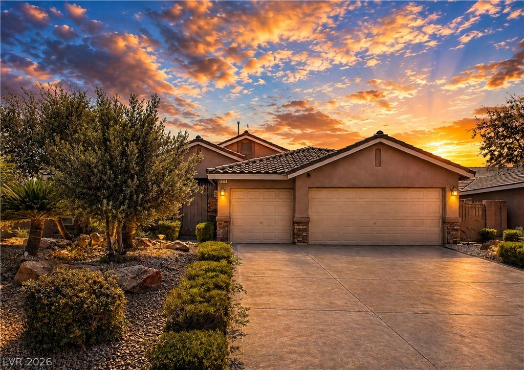8317 Jeremiahs Lodge Avenue, Las Vegas, NV 89131 — exterior