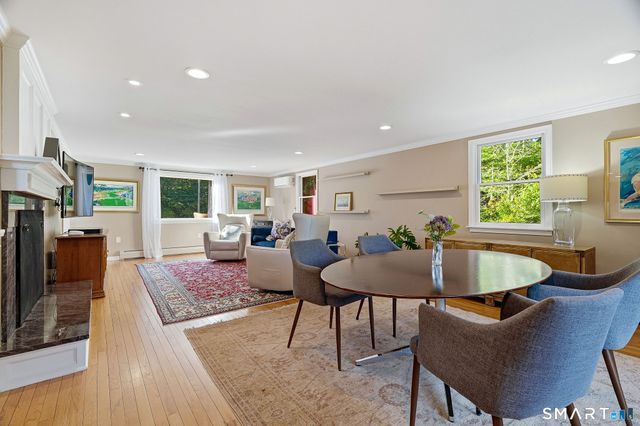 6 Jericho Drive, Old Lyme, CT 06371