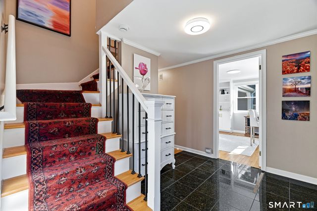 6 Jericho Drive, Old Lyme, CT 06371