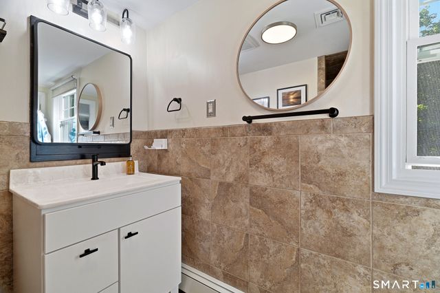 6 Jericho Drive, Old Lyme, CT 06371